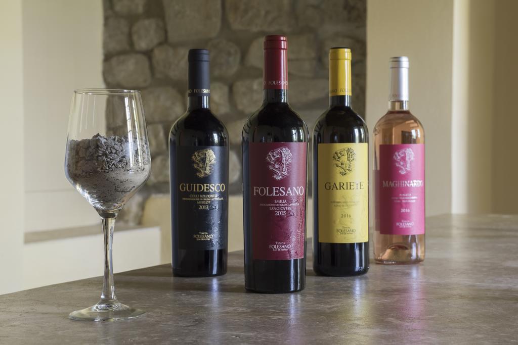 Tenuta Folesano Wine Estate 13th Century Bauernhof